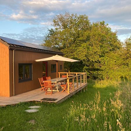 Tiny House Les Jours Heureux Sejour Nature Pres De Dinant Et Des Lacs De L Eau D Heure Villers-le-Gambon Dış mekan fotoğraf